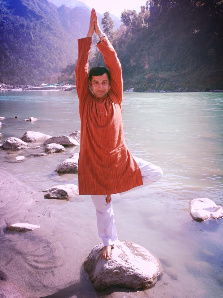 Раджендра Пандей преподаватель традиционной хатха йоги в Ришикеш