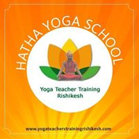 Йога студия hatha yoga school in Rishikesh Ришикеш