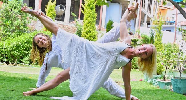 Йога мероприятие 100-hour yoga teacher training in Rishikesh, India Ришикеш