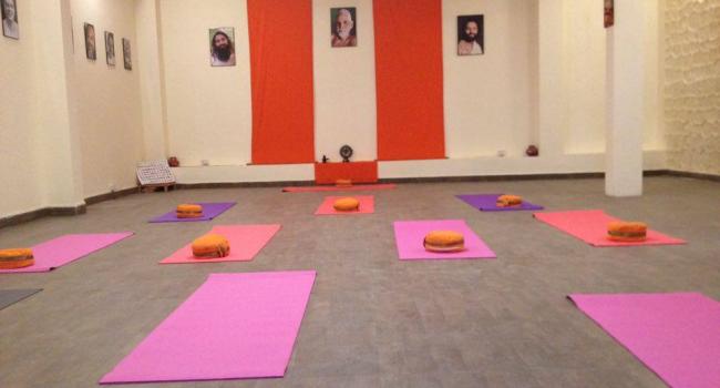 Yoga studio Rishi Yoga Shala Rishikesh