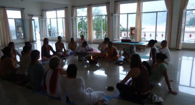 Йога студия Om Shankar Yoga Ришикеш