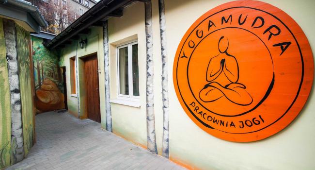 Yoga studio Yogamudra Pracownia Jogi Warszawa Warsaw