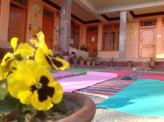 Yoga studio Om Yoga Ashram Rishikesh