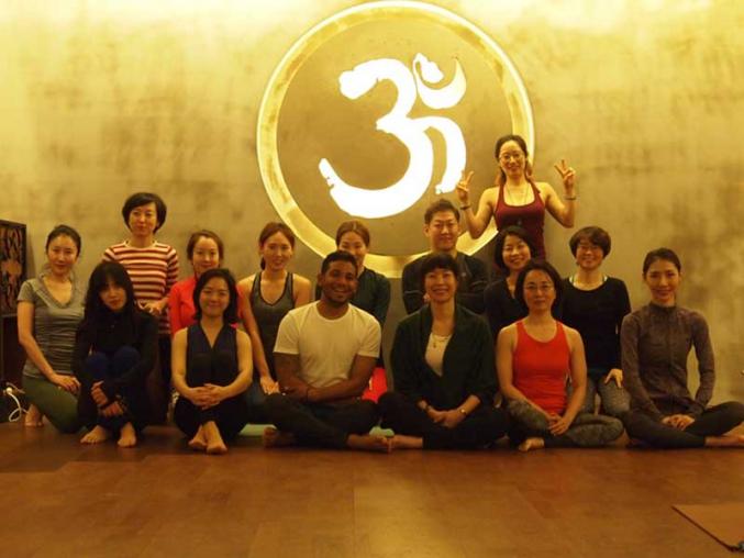 Йога студия Om Yoga Academy Ришикеш