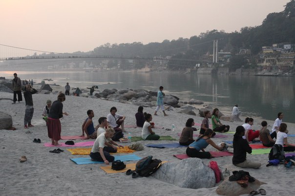 Yoga in Rishikesh yoga teachers and schools