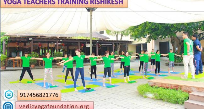 Yoga studio Vedic Yoga Foundation Rishikesh