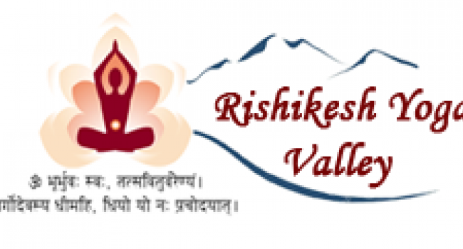 Йога инструктор Rishikesh Yoga Valley Ришикеш